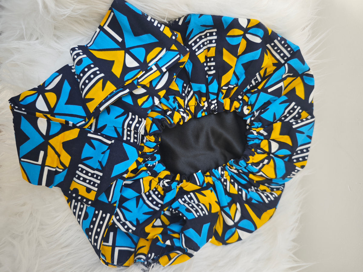 bonnet en wax cheveux motifs afro mon panier afro motifs bleu jaune blanc