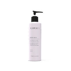 Formulé pour les peaux les plus délicates, il combine l'hydratation intense du Beurre de Karité, l'apaisement de l'Aloe vera et du Calendula, et la régénération du Panthénol